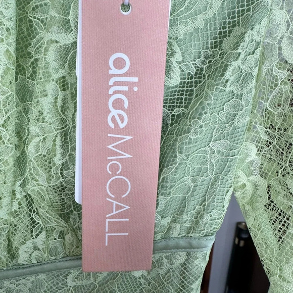 NWT Alice McCall Vivienne Midi Dress Lettuce Green Size 2 - Picture 7 of 8